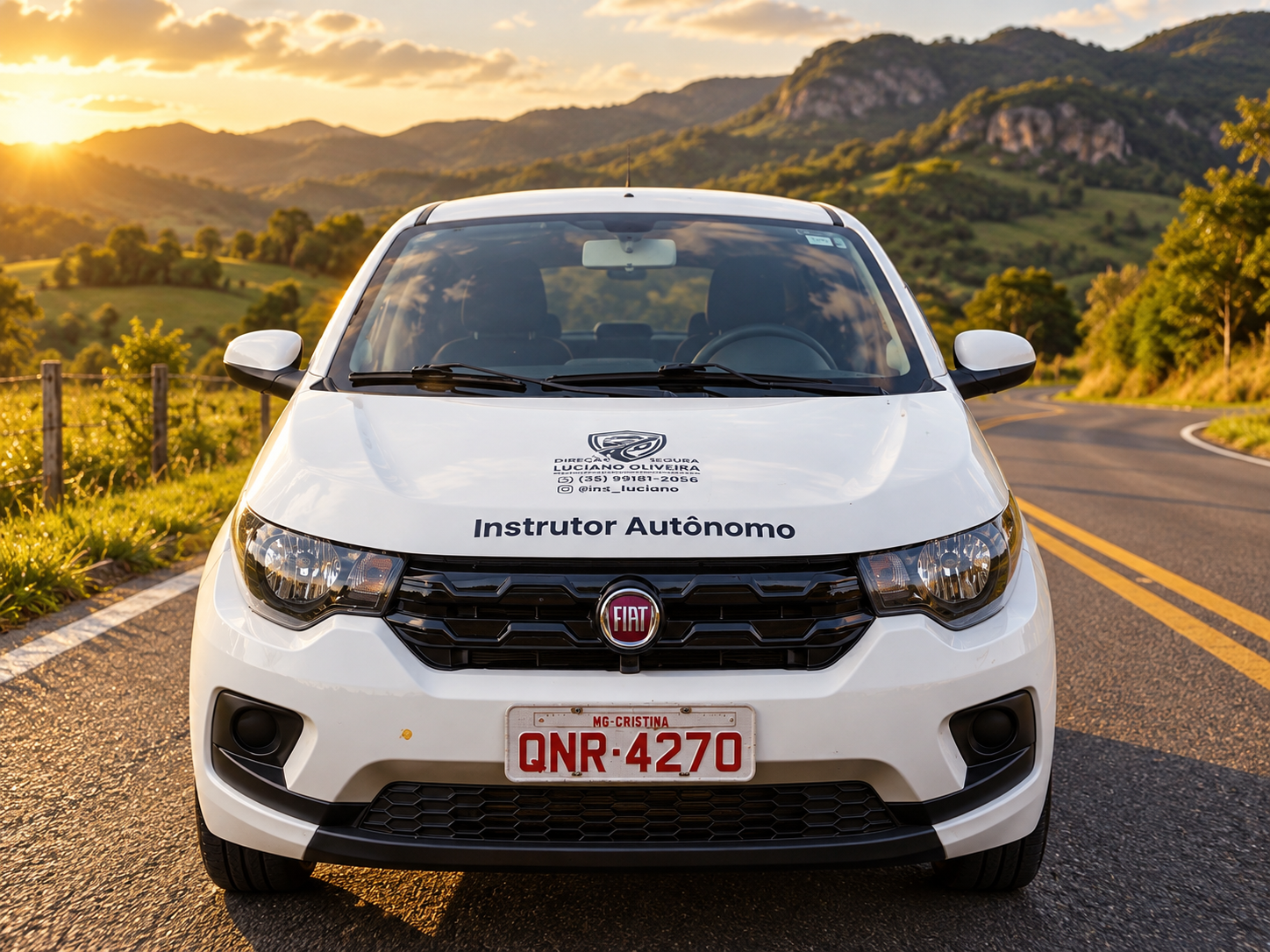 Vista frontal do Fiat Mobi utilizado nas aulas da categoria B